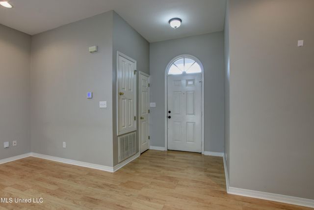 8713 Martin Bluff Road, Gautier, MS 39553