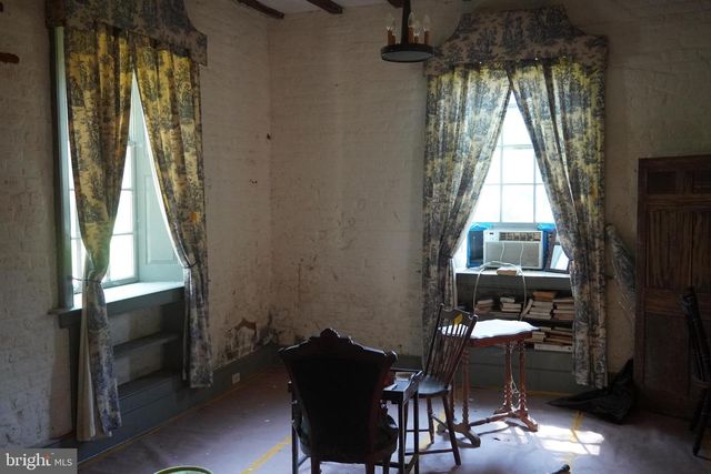 121 WASHINGTON ST, Falmouth, VA 22405