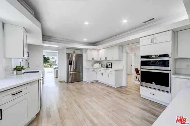 4640 Laurelgrove Avenue, Studio City (los Angeles), CA 91604