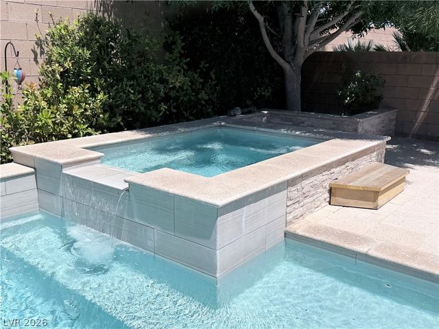 9936 Wildhorse Canyon Avenue, Las Vegas, NV 89166