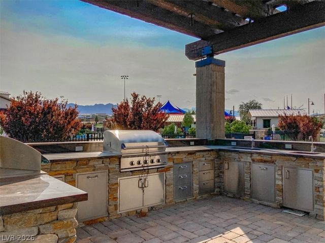 9936 Wildhorse Canyon Avenue, Las Vegas, NV 89166