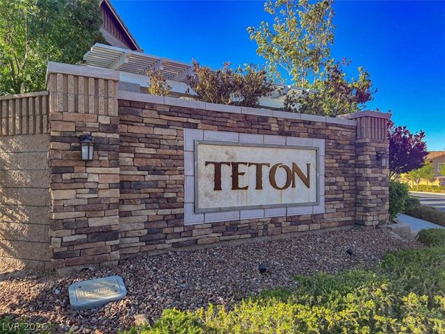 9936 Wildhorse Canyon Avenue, Las Vegas, NV 89166