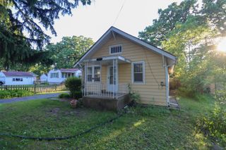 44 Oak Knoll Drive, Lake Villa, IL 60046