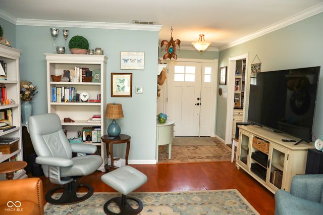 501 W 92nd Street, Indianapolis, IN 46260