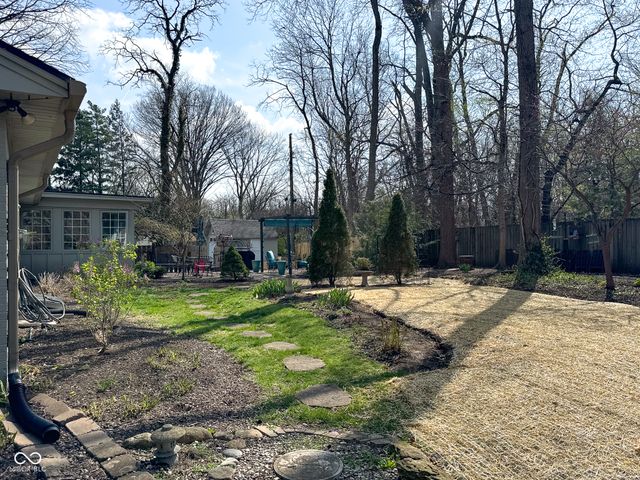 501 W 92nd Street, Indianapolis, IN 46260