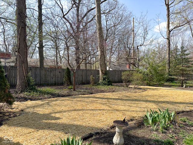 501 W 92nd Street, Indianapolis, IN 46260