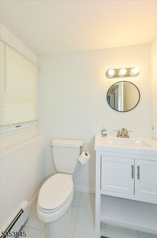 10 Emerson Pl, Wayne Twp., NJ 07470