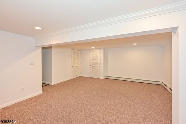 10 Emerson Pl, Wayne Twp., NJ 07470