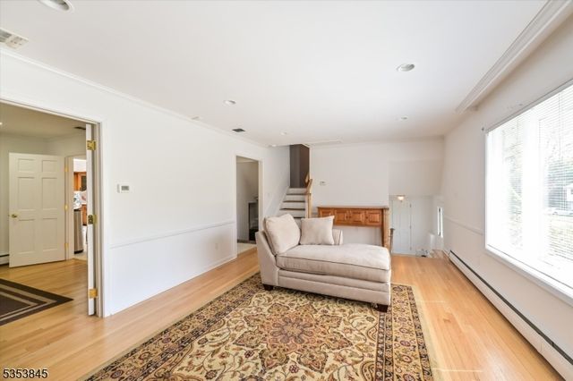 10 Emerson Pl, Wayne Twp., NJ 07470