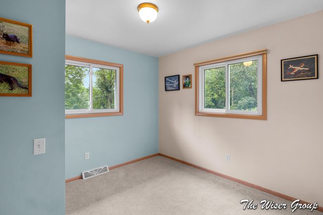 1861 Rupert Street NE, Grand Rapids, MI 49525