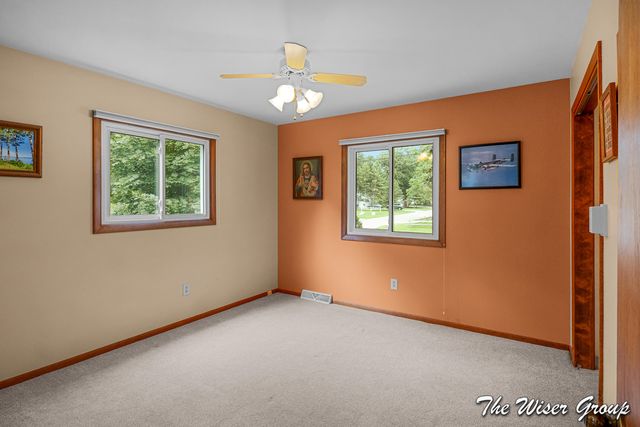 1861 Rupert Street NE, Grand Rapids, MI 49525