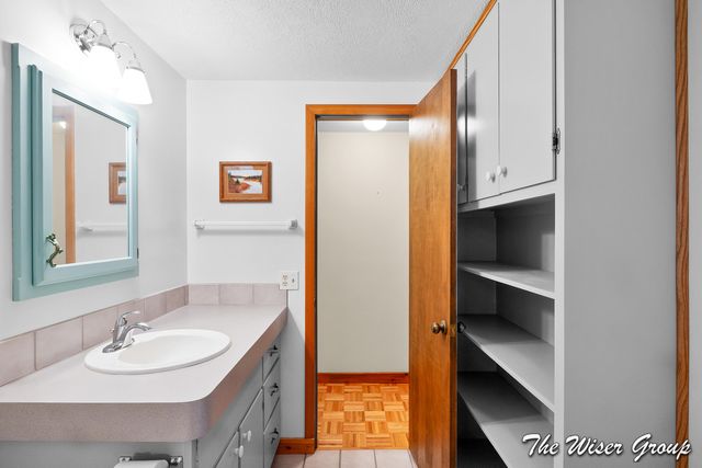 1861 Rupert Street NE, Grand Rapids, MI 49525