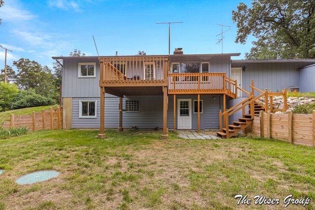 1861 Rupert Street NE, Grand Rapids, MI 49525