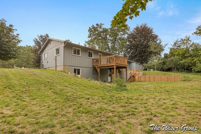 1861 Rupert Street NE, Grand Rapids, MI 49525