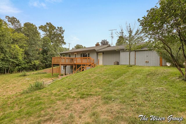 1861 Rupert Street NE, Grand Rapids, MI 49525