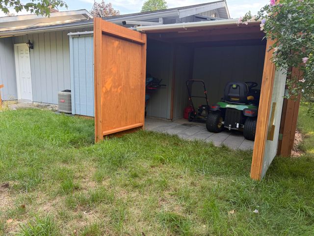 1861 Rupert Street NE, Grand Rapids, MI 49525