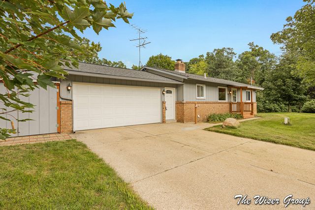 1861 Rupert Street NE, Grand Rapids, MI 49525