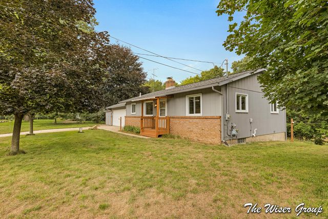 1861 Rupert Street NE, Grand Rapids, MI 49525