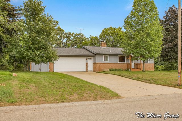 1861 Rupert Street NE, Grand Rapids, MI 49525