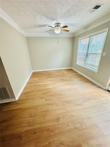 146 Willow Stream Court, Roswell, GA 30076