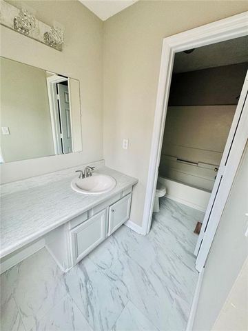 146 Willow Stream Court, Roswell, GA 30076