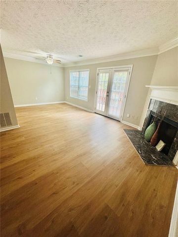 146 Willow Stream Court, Roswell, GA 30076