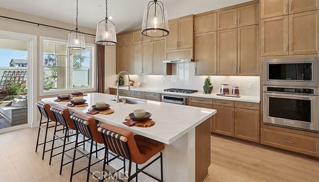 18318 Mystic Court, Riverside, CA 92508