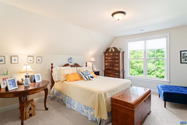 616 BAYWICK CIR, Crozet, VA 22932