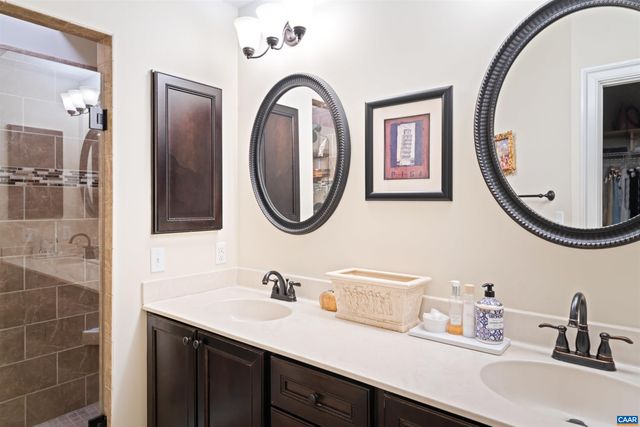 616 BAYWICK CIR, Crozet, VA 22932