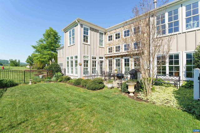 616 BAYWICK CIR, Crozet, VA 22932