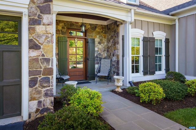 616 BAYWICK CIR, Crozet, VA 22932