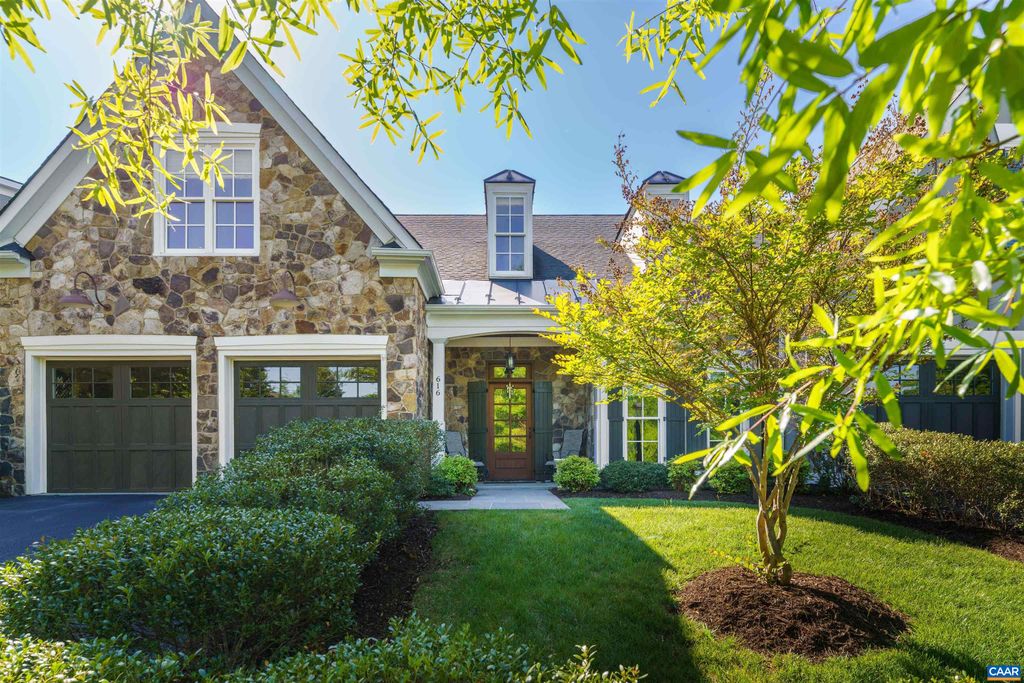 616 BAYWICK CIR, Crozet, VA 22932