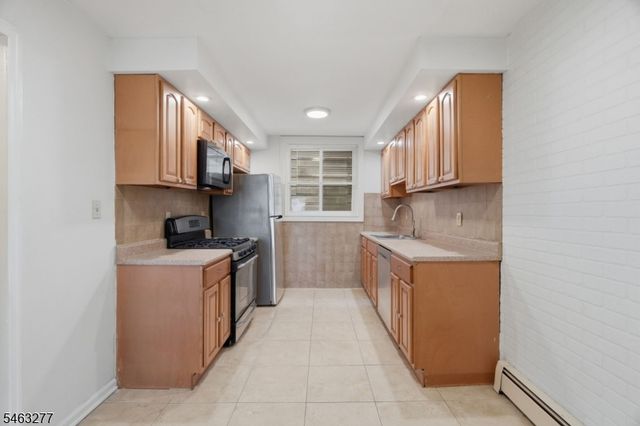 61 Union Avenue U-D2 D2, Belleville Twp., NJ 07109