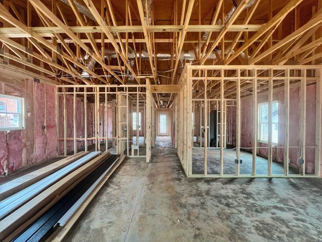 20 Poplar Street, Woodruff, SC 29388