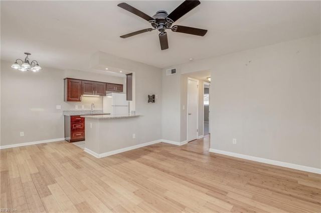 1226 Little Bay Ave Apt 8, Norfolk, VA 23503