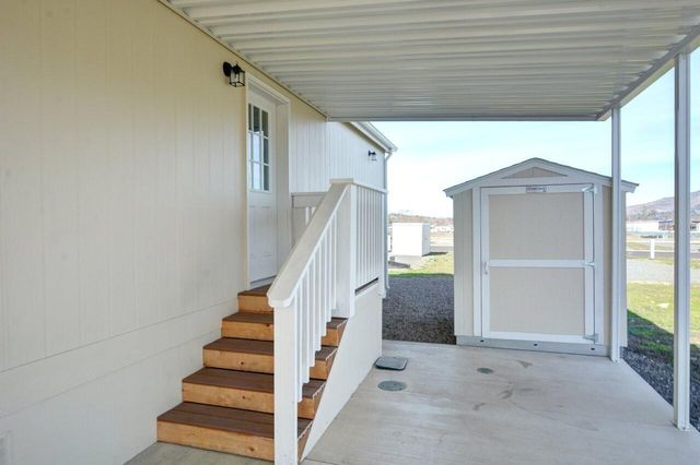 3966 S Pacific Highway 46, Medford, OR 97501