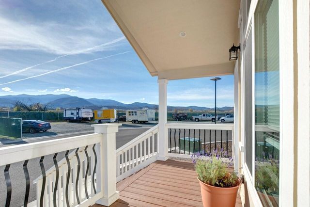 3966 S Pacific Highway 46, Medford, OR 97501