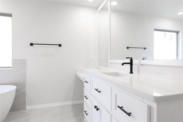 5716 Lantana Lane, Edmond, OK 73034