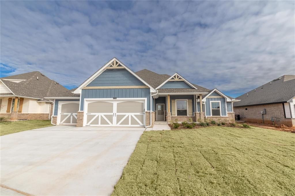 5716 Lantana Lane, Edmond, OK 73034