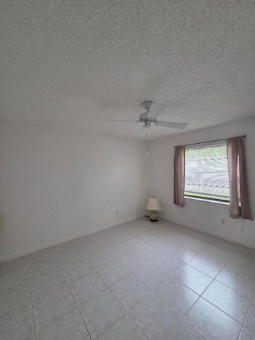 9187 Norte Lago 5e, Boca Raton, FL 33428