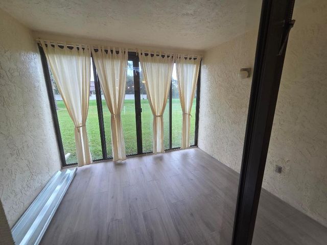 9187 Norte Lago 5e, Boca Raton, FL 33428