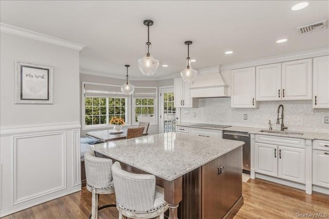 113 Harborview Drive, Massapequa, NY 11758