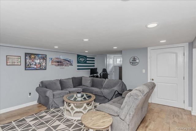 113 Harborview Drive, Massapequa, NY 11758