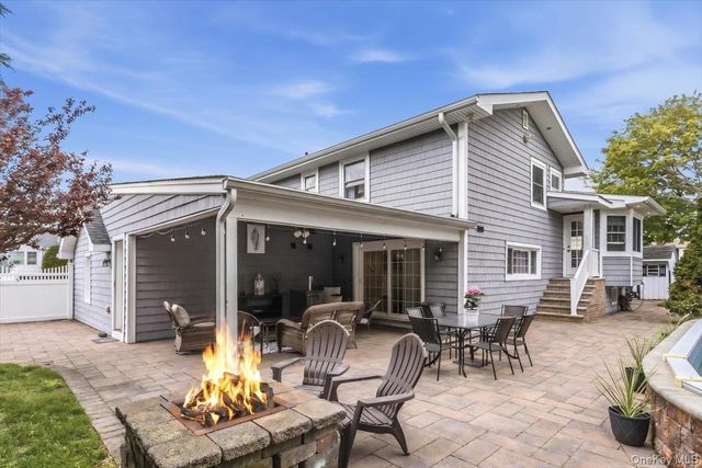 113 Harborview Drive, Massapequa, NY 11758