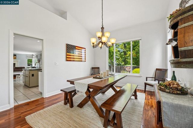 459 Obsidian Way, Clayton, CA 94517