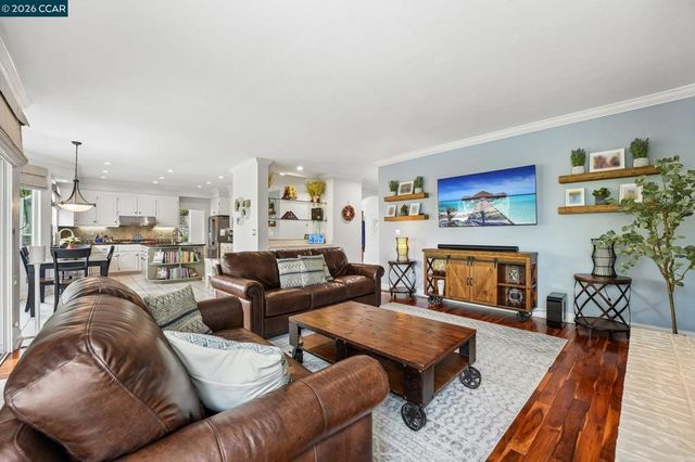 459 Obsidian Way, Clayton, CA 94517