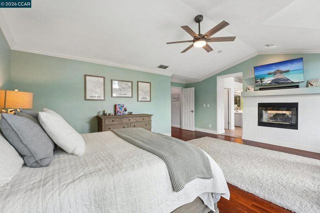 459 Obsidian Way, Clayton, CA 94517