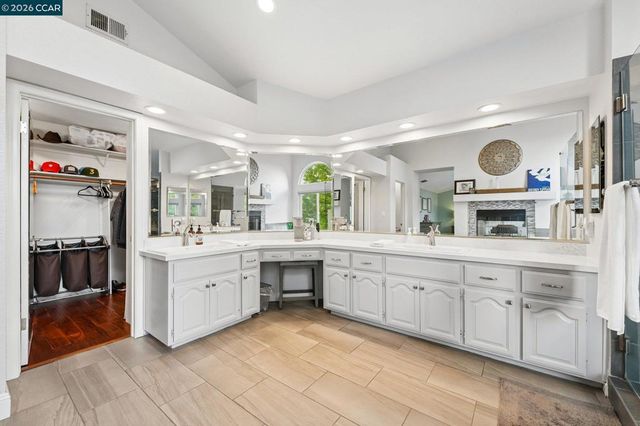 459 Obsidian Way, Clayton, CA 94517