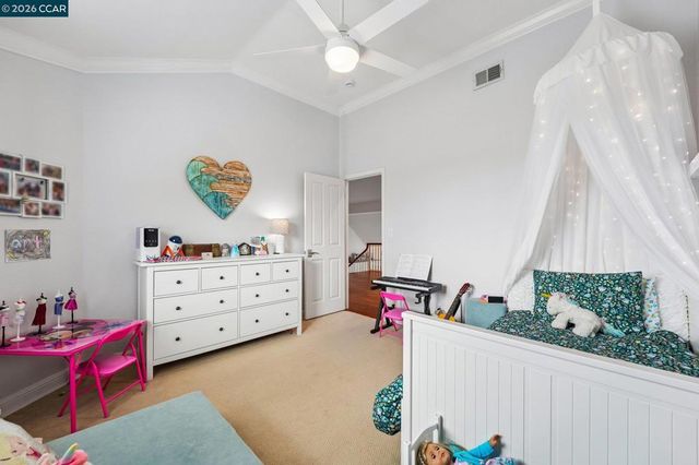 459 Obsidian Way, Clayton, CA 94517