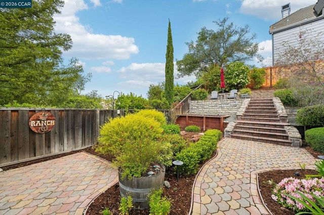 459 Obsidian Way, Clayton, CA 94517